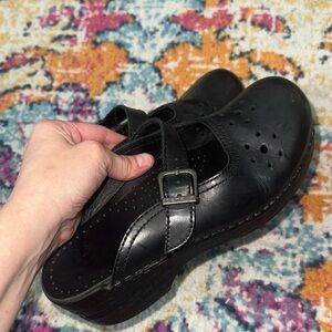 Womens Sz 37 US 6.5-7 Dansko Black Leather Mary Jane Slides Clogs Shoes